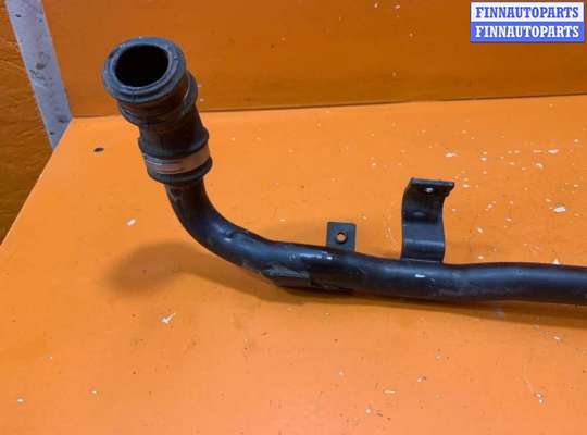 купить Патрубок вентиляции картера на Audi A4