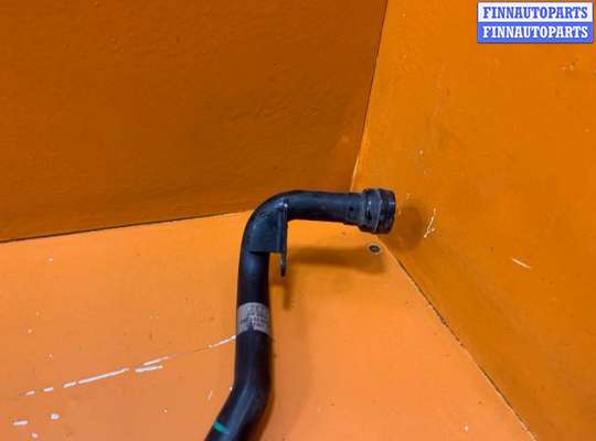 купить Патрубок вентиляции картера на Audi A4