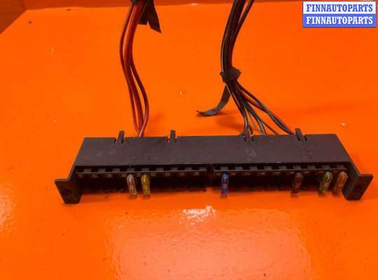 купить Блок предохранителей на Volkswagen Crafter