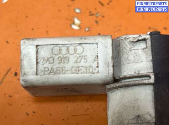 купить Датчик парктроника на Volkswagen Sharan