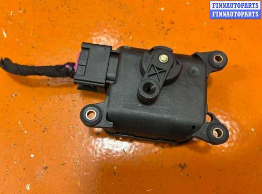 купить Моторчик заслонки печки на Audi a6