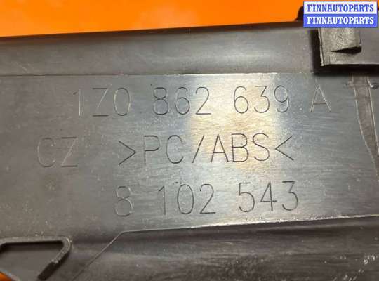 купить Бардачок на Skoda Octavia