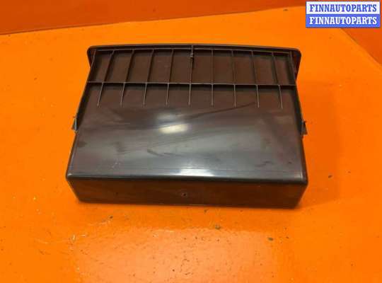 купить Бардачок на Skoda Octavia