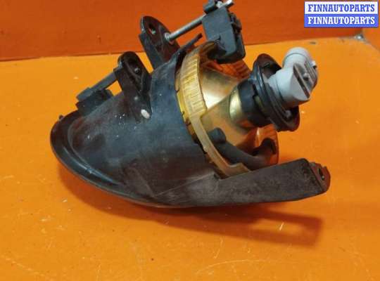 купить Фара противотуманная левая на Volkswagen Passat