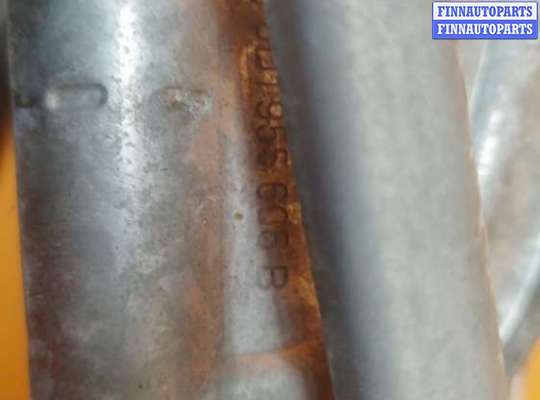 купить Механизм стеклоочистителя (трапеция дворников) на Volkswagen Passat