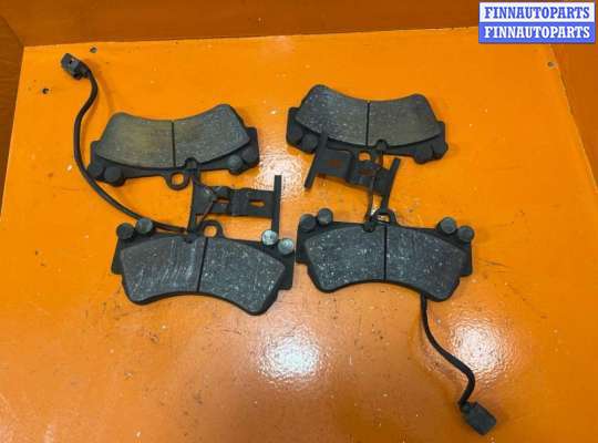 Прочие детали (не вошедшие в список) на Volkswagen Touareg I (7L)