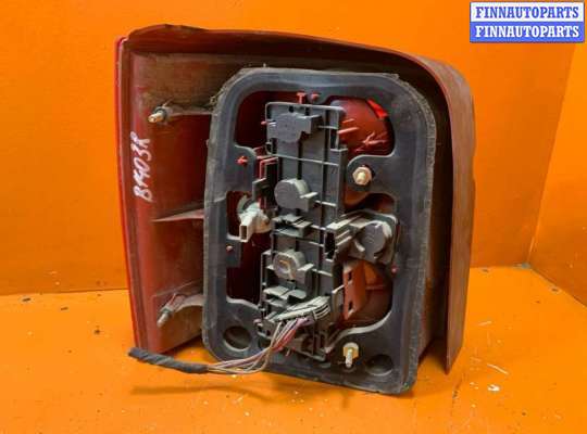 купить Фонарь задний правый на Volkswagen Passat