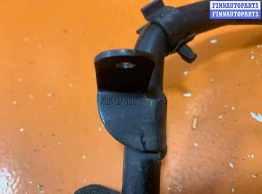 купить Трубка охлаждающей жидкости металлическая на Volkswagen Touareg