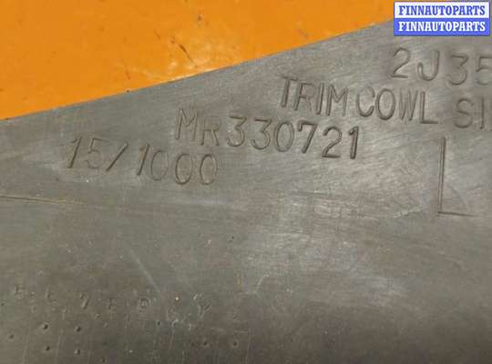 купить Пластик салона на Mitsubishi Space Runner