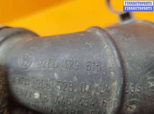 купить Патрубок воздушного фильтра на Volkswagen Crafter