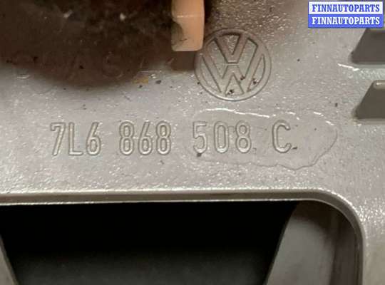 купить Фонарь салона (плафон) на Volkswagen Touareg