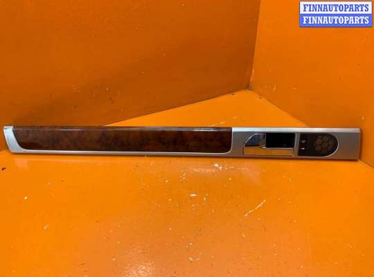 купить Накладка декоративная на Volkswagen Touareg