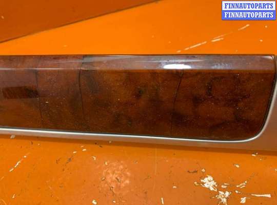 купить Накладка декоративная на Volkswagen Touareg