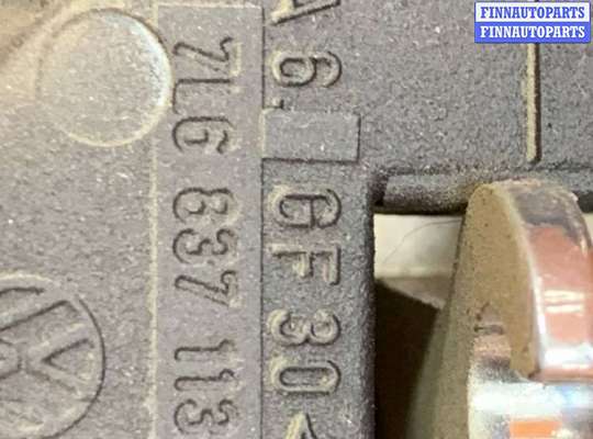 купить Накладка декоративная на Volkswagen Touareg