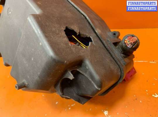 купить Блок предохранителей на Volkswagen Touareg