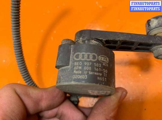 купить Датчик положения кузова на Volkswagen Touareg