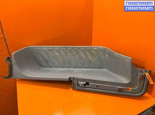 купить Накладка на порог на Volkswagen Crafter