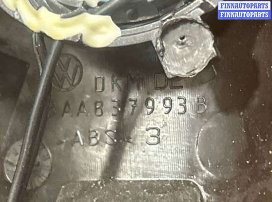 купить Накладка на зеркало на Volkswagen Passat