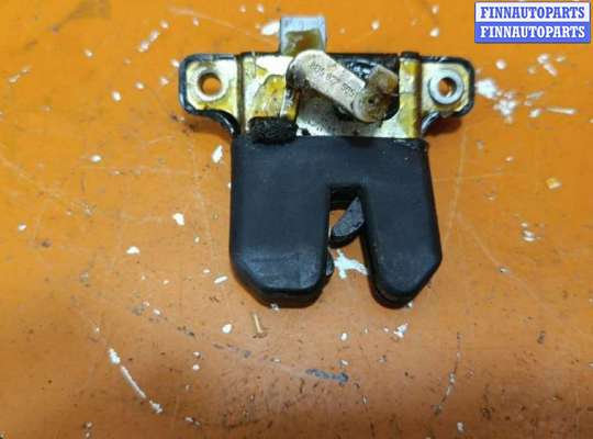 купить Замок багажника на Audi A4