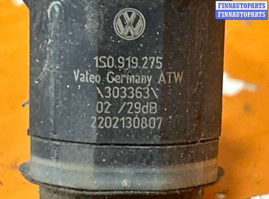 купить Датчик парктроника на Volkswagen Touran