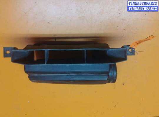 Воздухозаборник на Volkswagen Golf V (1K)