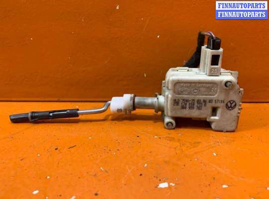 купить Активатор замка крышки топливного бака на Volkswagen Touareg