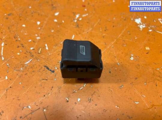 купить Кнопка стеклоподъемника на Audi A4