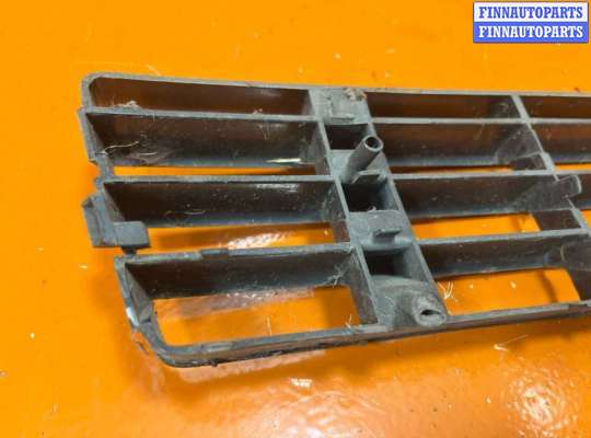 купить Заглушка (решетка) в бампер на Audi a6