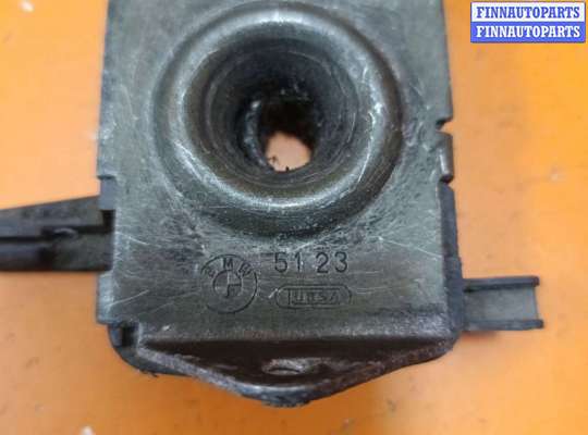 купить Замок капота на BMW 3 серия