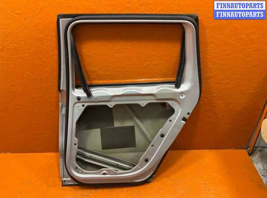 купить Дверь задняя правая на Volkswagen Passat