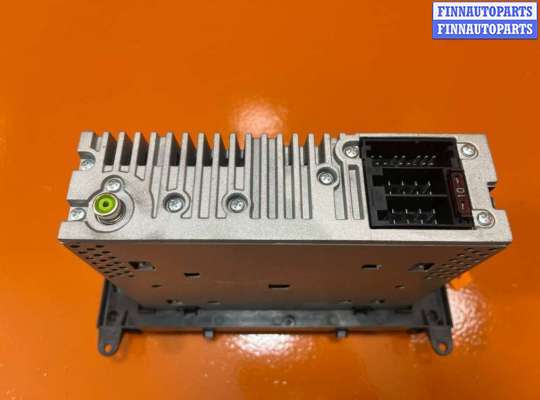 купить Магнитола на Volkswagen Crafter