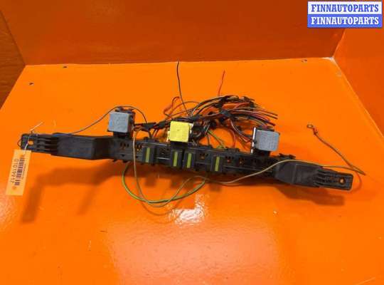 купить Блок предохранителей на Volkswagen Crafter