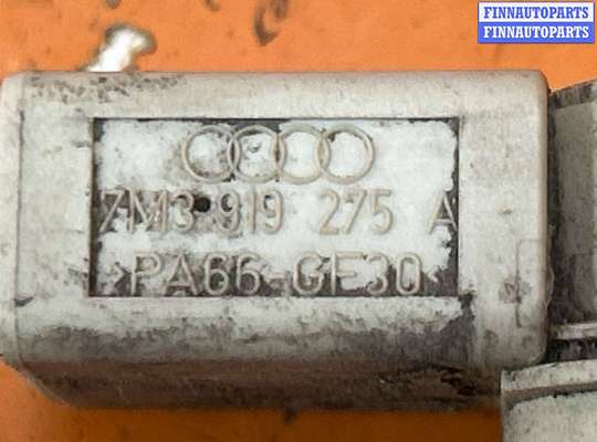 купить Датчик парктроника на Volkswagen Sharan