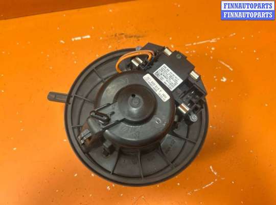 купить Моторчик печки на Volkswagen Golf