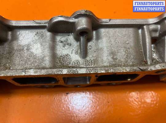 Рампа (рейка) топливная на Volkswagen Passat B6 (3C)