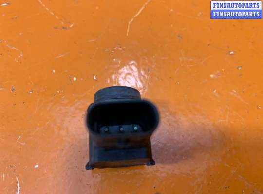 купить Датчик парктроника на Volkswagen Golf