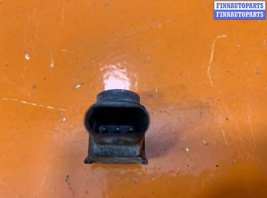 купить Датчик парктроника на Skoda Octavia