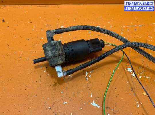 купить НАСОС (МОТОРЧИК) ОМЫВАТЕЛЯ СТЕКЛА на Volkswagen Passat