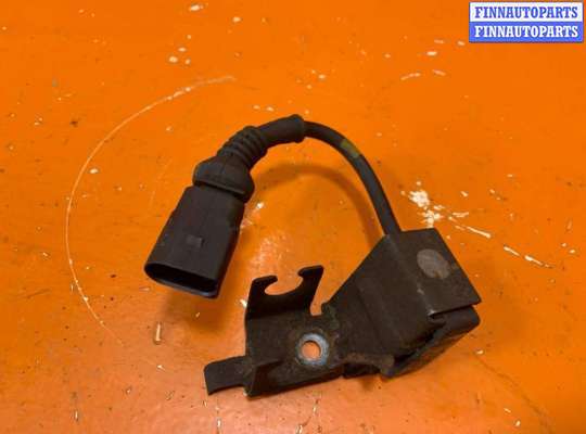 купить Датчик ускорения на Volkswagen Touareg