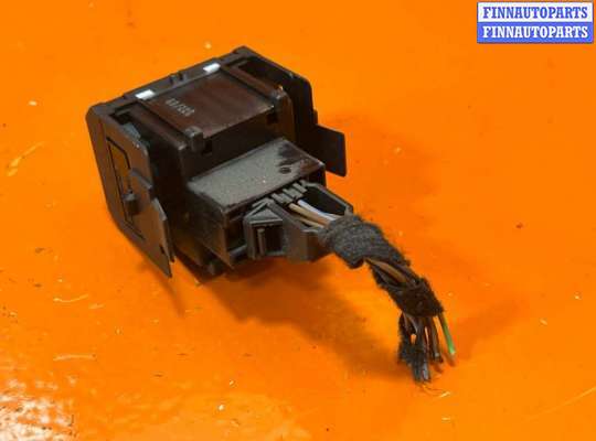 купить Кнопка корректора фар на Skoda Octavia