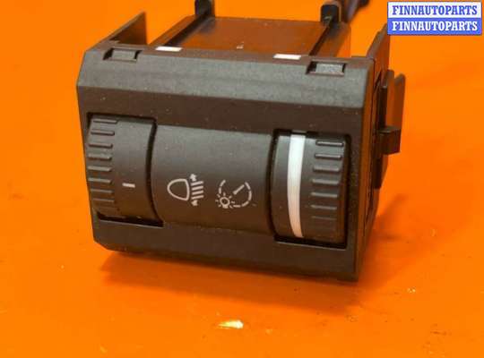 купить Кнопка корректора фар на Skoda Octavia