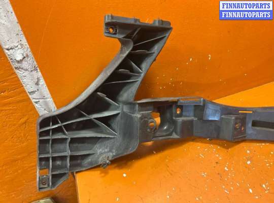 купить Кронштейн крепления бампера переднего на Volkswagen Touareg