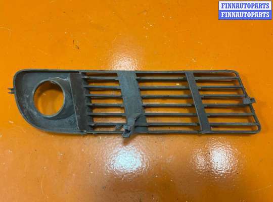 купить Заглушка (решетка) в бампер на Audi a6