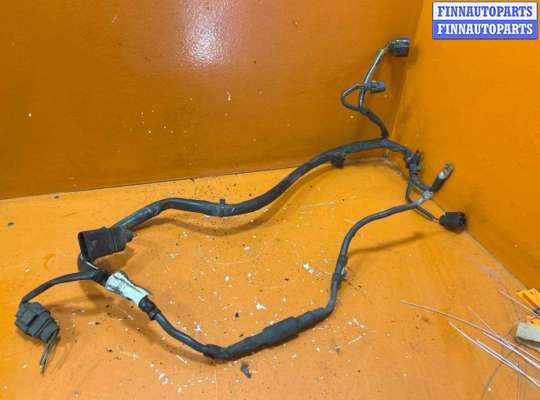 Проводка двигателя VG2678195 на Volkswagen Passat