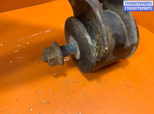 купить Рычаг задний правый на Volkswagen Touareg