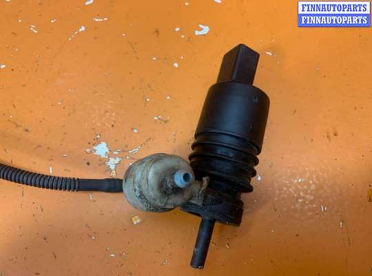 купить НАСОС (МОТОРЧИК) ОМЫВАТЕЛЯ СТЕКЛА на Volkswagen Touareg