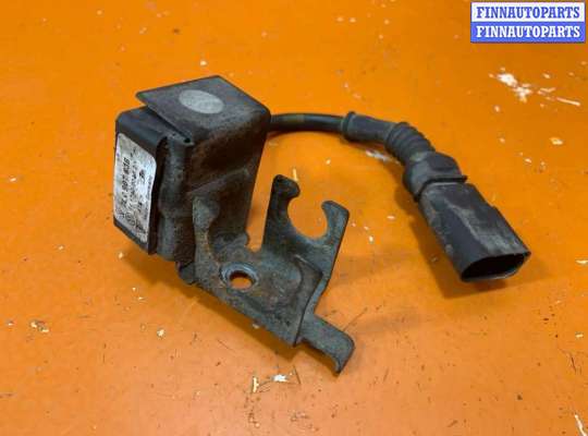 купить Датчик ускорения на Volkswagen Touareg