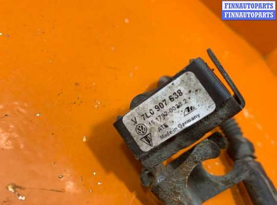 купить Датчик ускорения на Volkswagen Touareg