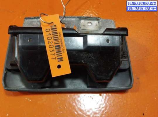 Пепельница на Mitsubishi Space Runner N1_W