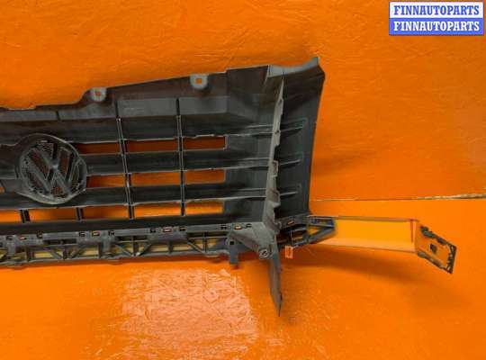 купить Решетка радиатора на Volkswagen Crafter